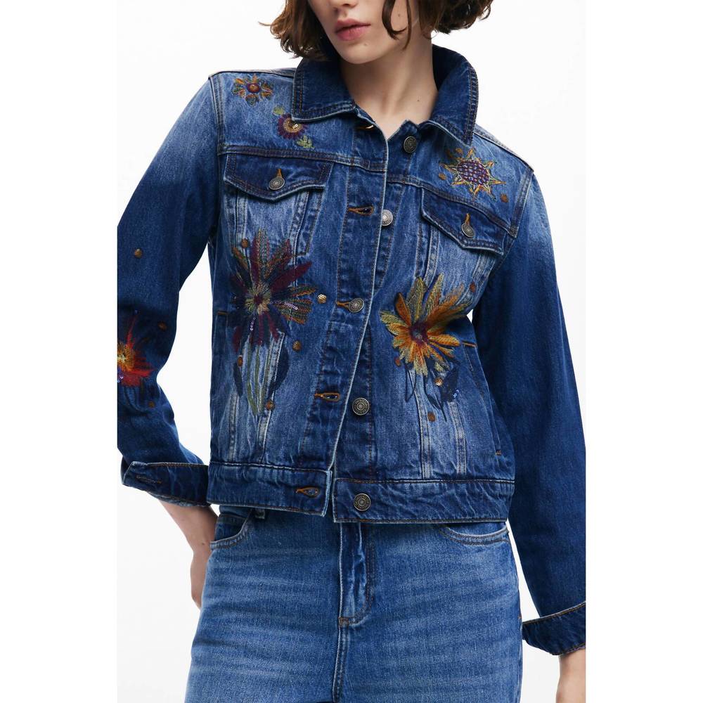 NEW DESIGUAL floral embroidered trucker denim jacket in blue multi - Picture 5 of 5
